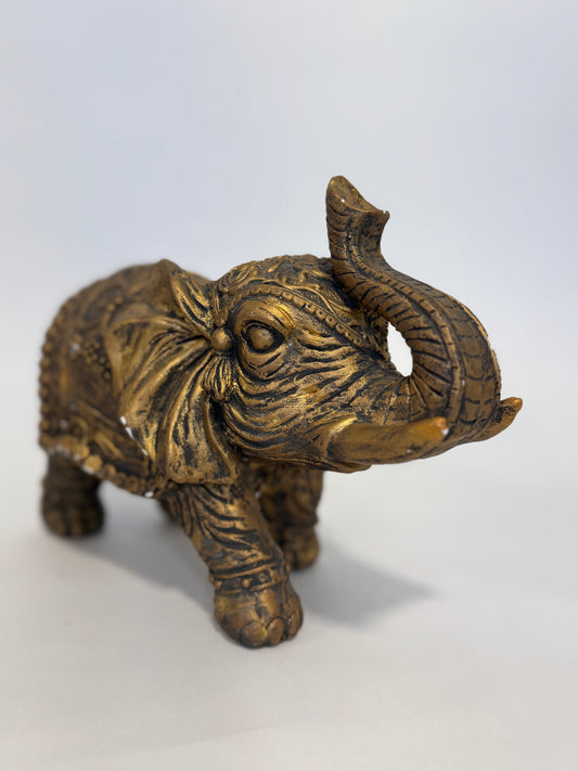 Elefante Decorativo Símbolo de fuerza, sabiduría y prosperidad. Ideal para atraer abundancia y protección al hogar o negocio